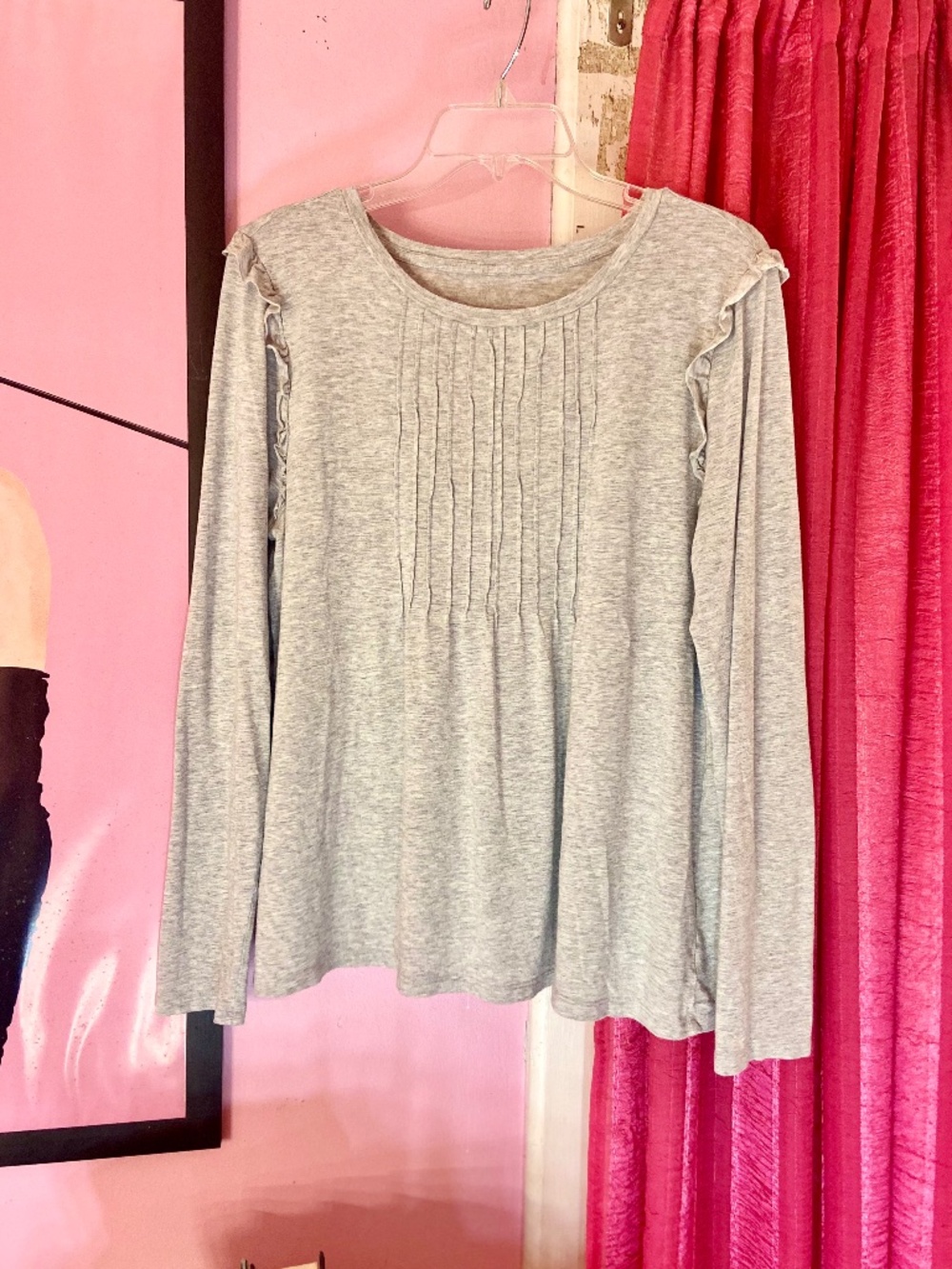 EUC Aerie Real Soft Bright Gray Babydoll Top Ruffle Lightweight Women’s Large